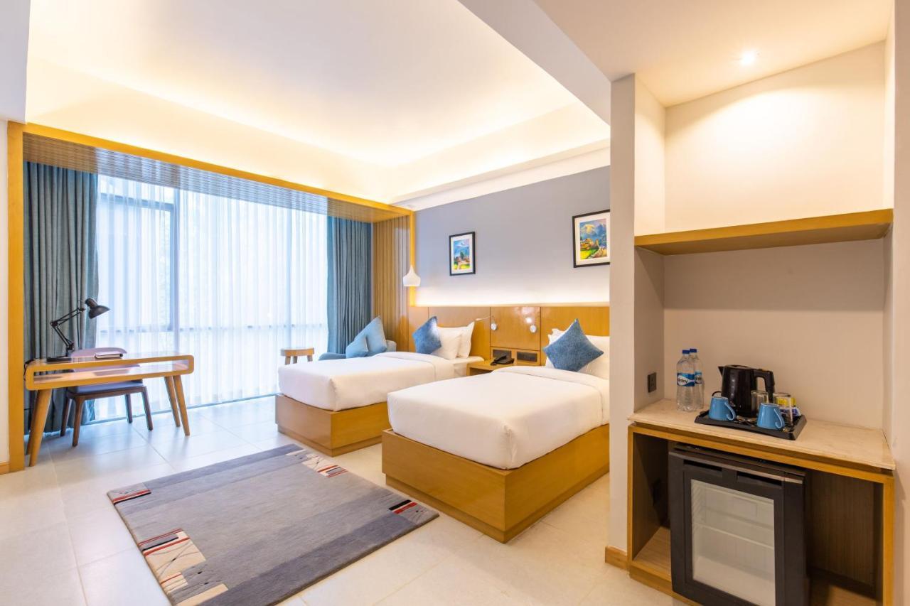 Hotel Siraichuli Chitwan Luaran gambar
