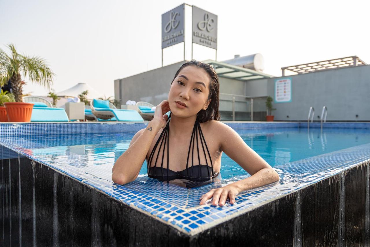 Hotel Siraichuli Chitwan Luaran gambar