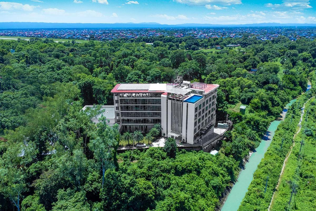 Hotel Siraichuli Chitwan Luaran gambar