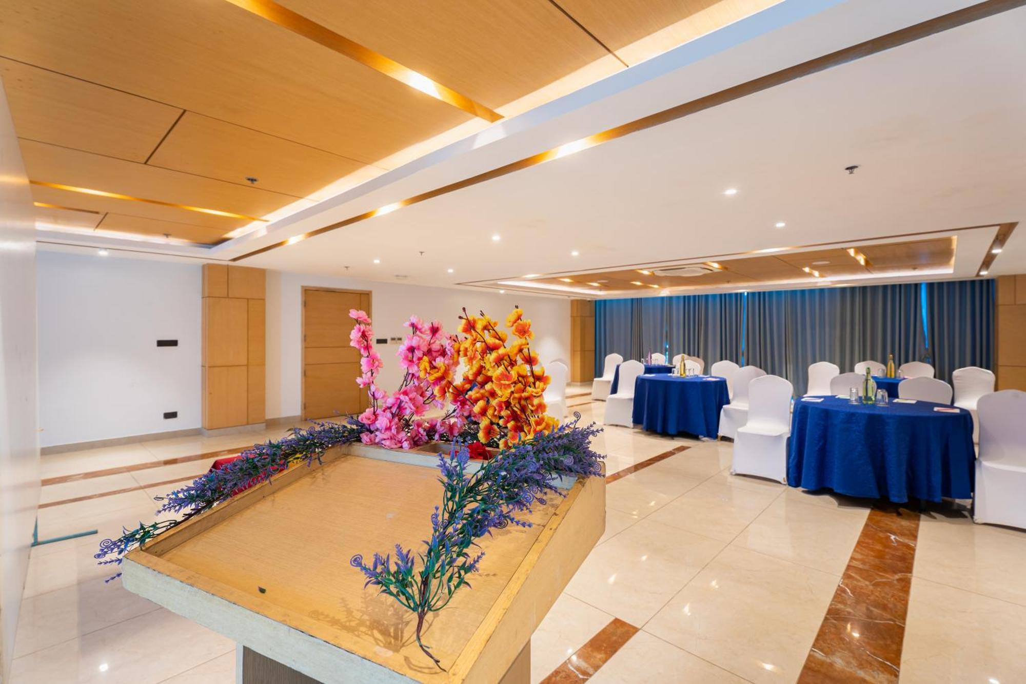 Hotel Siraichuli Chitwan Luaran gambar